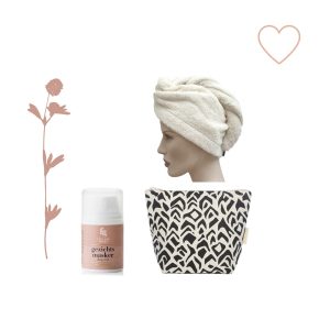 Verwenpakket toilettas, haarhanddoek en gezichtsmasker
